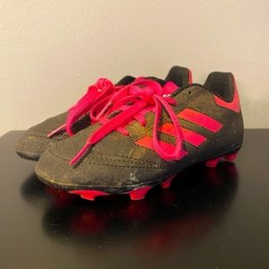 adidas Soccer Cleats    Pink / Black